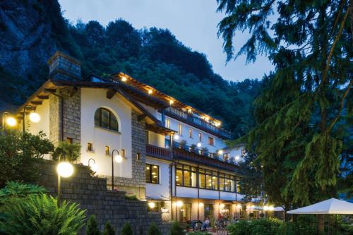 Prestine Hotel | Hotel Oasi Verde