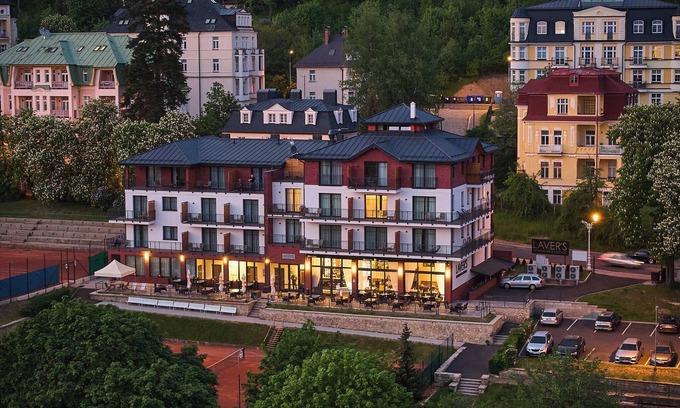 Marianske Lazne Hotel | Hotel Queens