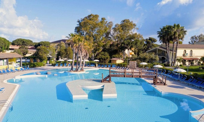 Arborea Hotel | Hotel Ribot with pool in Arborea