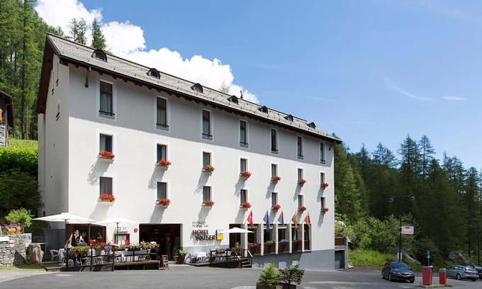 Bosco Gurin Hotel | Hotel Ristorante Walser