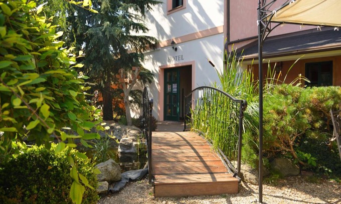Vysoke Myto Hotel | Hotel Via Ironia