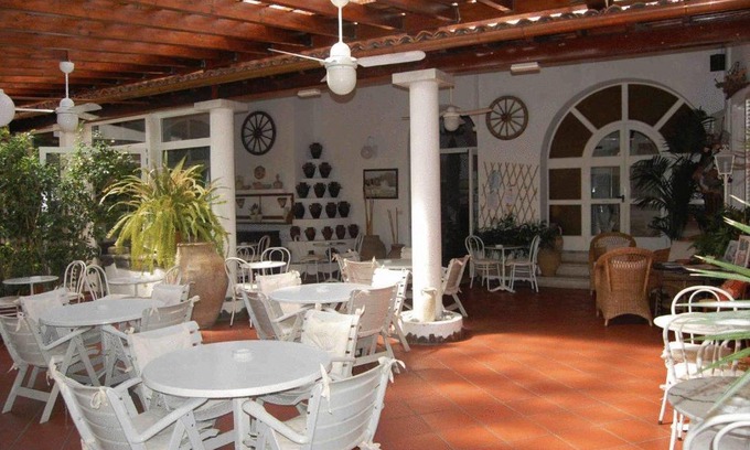 Lipari Historic Centre Hotel | Hotel Villa Augustus