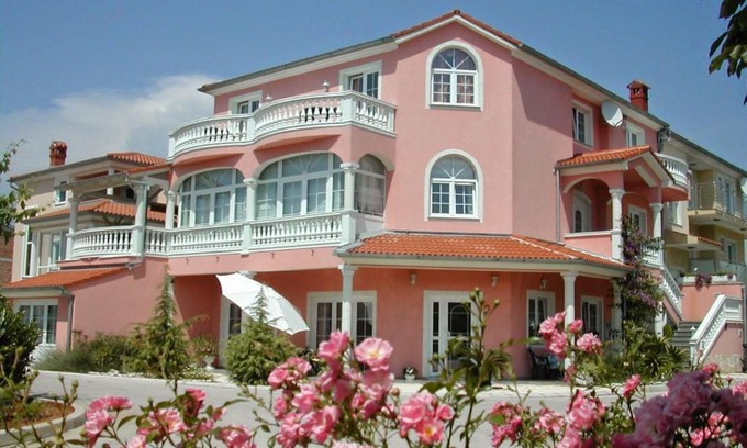 Valbandon House | Hotel Villa Vera
