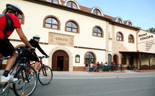 Hustopece Hotel | Hotel Vinopa