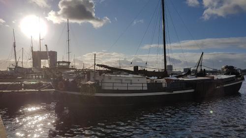 Amsterdam North Boat Rental | Hotelschip Bracksand Amsterdam City, in de zomer én de winter!