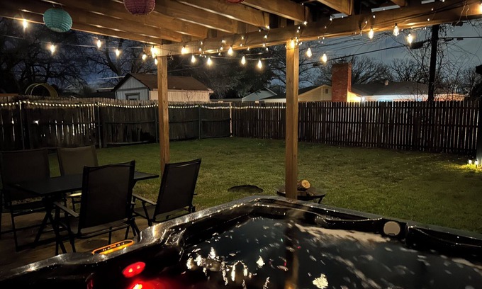 Burleson House | HotTub Game Room BBQ SlipNSlide Walk 2 park Firepit and much more!