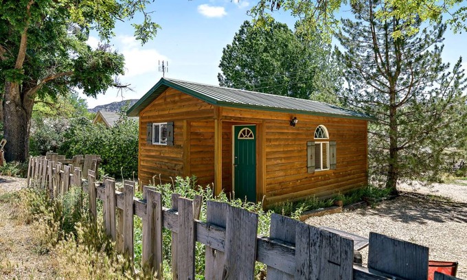 Zion National Park East Entrance House | House ∙ 1 bedroom ∙ 4 guests