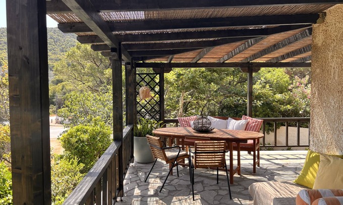 Vravrona House | House 100 m. by the sea