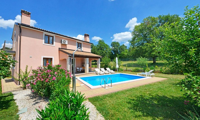 Mofardini House | House 377/857 (Istria - Sveti Lovreč), 18000m from the beach