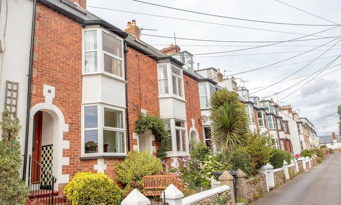 Sidmouth House | House, Attractive Views Of The Byes, Family and Pet Friendly