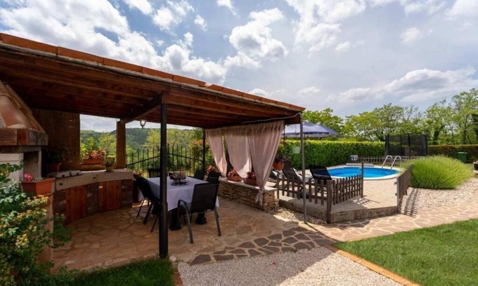 Oprtalj House | House Cavi (94391-K1) - Oprtalj