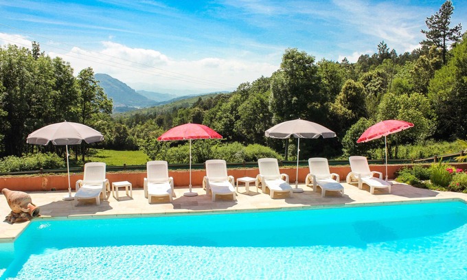 Arques House | House classified 3* open on nature with great views over pyrenees heated pool