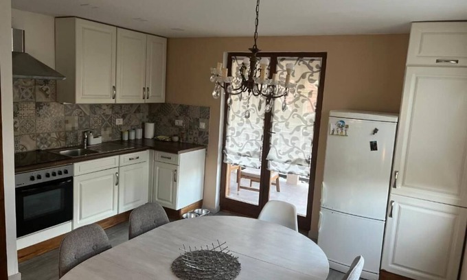 Presika House | House Four Hands (94661-K1) - Moravice