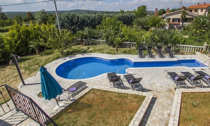 Kapelica House | House House Vema (99571-K1) - Labin