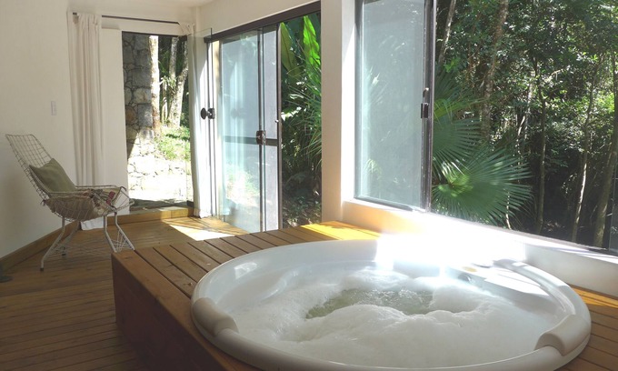 Canto da Lagoa House | House in Lagoa da Conceição: SPA, Nature, Quiet, View, Close to beaches