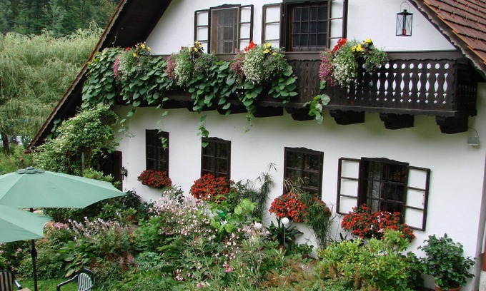 St Andra-Hoech House | House in Rettenberg with Private Parking