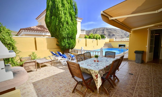 Mogan House | House in Tauro with private swimming pool