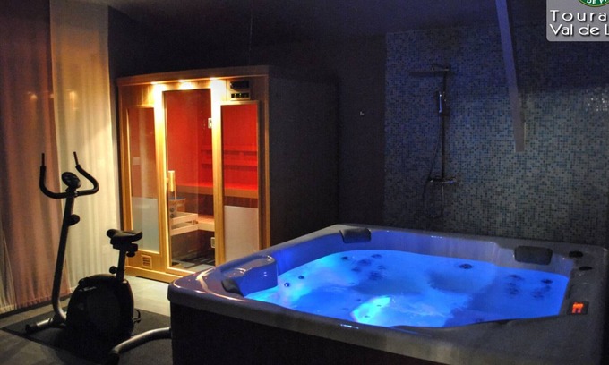 Benais Cottage | House in Touraine with Spa and Sauna, Comfort and Relaxation