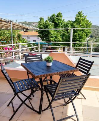Potos Apartment | House Litsa 3