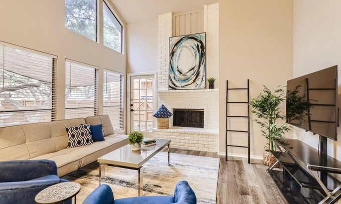 Wetmore Apartment | House of Blues close to Six Flags/Rim/Medical Ctr