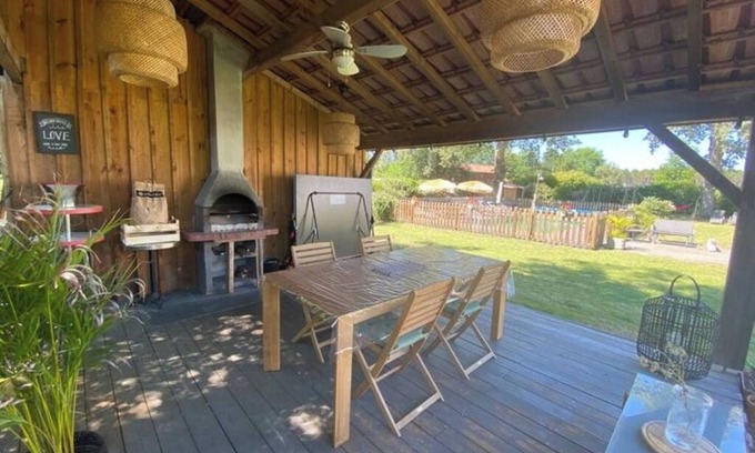 Moustey House | House on the edge of a forest with private swimming pool - calm and nature