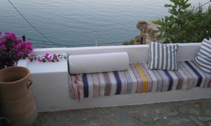 Skiros House | House on the rock, sea views from all rooms