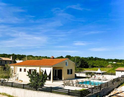 Bibici House | House Paola