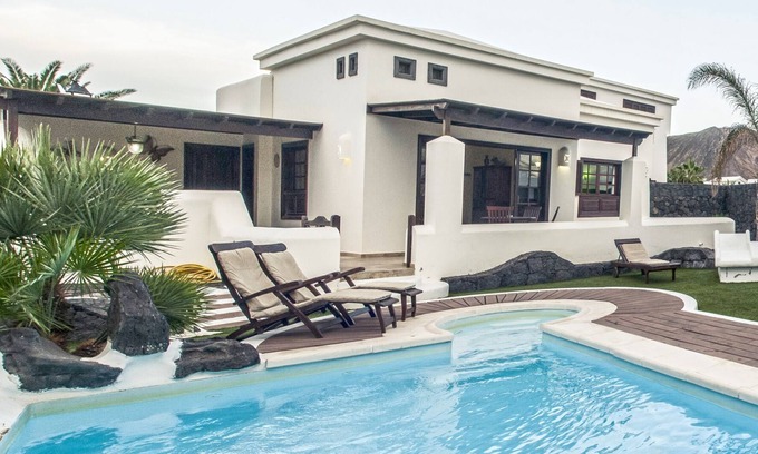 Montana Roja Villa | House/Villa - Playa Blanca