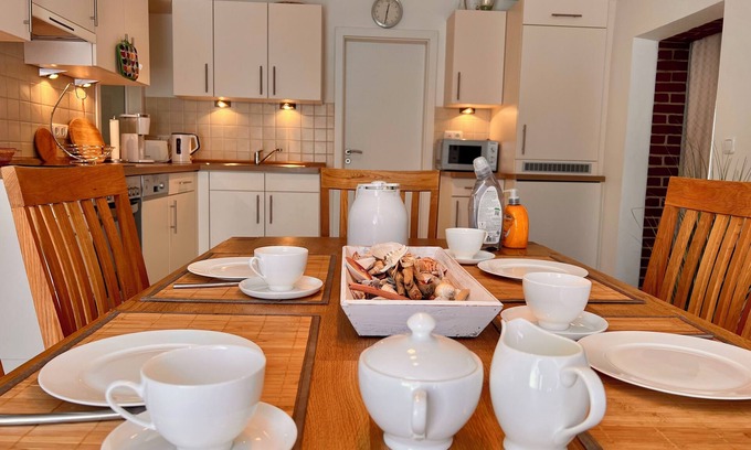 St. Peter-Ording House | House with 2 bathrooms; quiet, central in the heart of St. Peter village, at the beach crossing