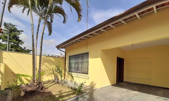 Itagua House | House with 4 Bedrooms and Barbecue Itaguá (Ubatuba)