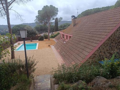 Calonge House | House with a large garden and a pool