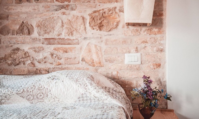 Fermo Apartment | House with beautiful view of the sea and olive trees - the jasmine borgocasalcristiana