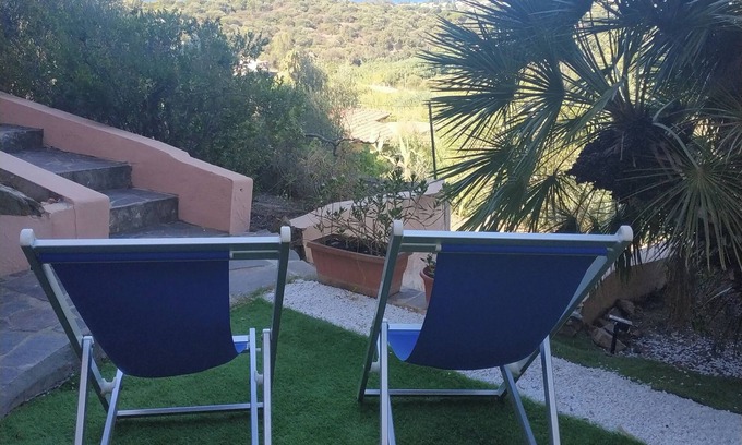 Quartu Sant'Elena House | HOUSE WITH GULF VIEW NEAR THE SEA
