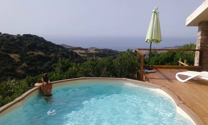 Castelsardo House | House With Private Pool And Tennis Court. Sea View