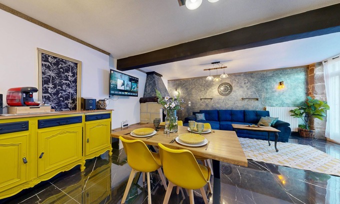 Lissac-sur-Couze House | House with Spa and Private Sauna