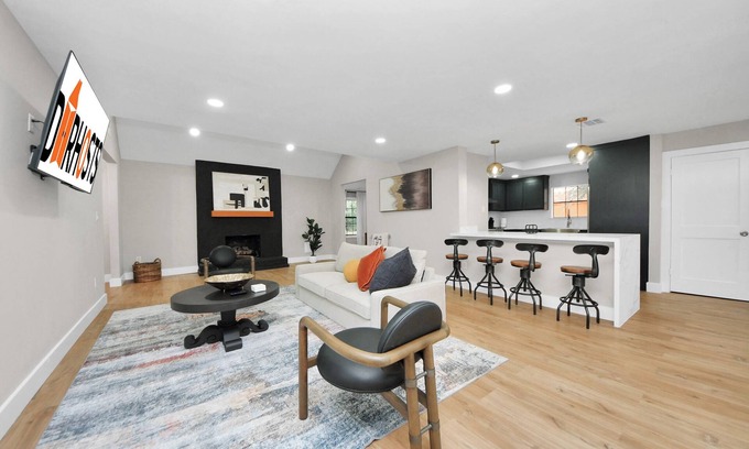 Briarforest House | Houston/Energy Corridor/77077/Corporate Stays 30+Days