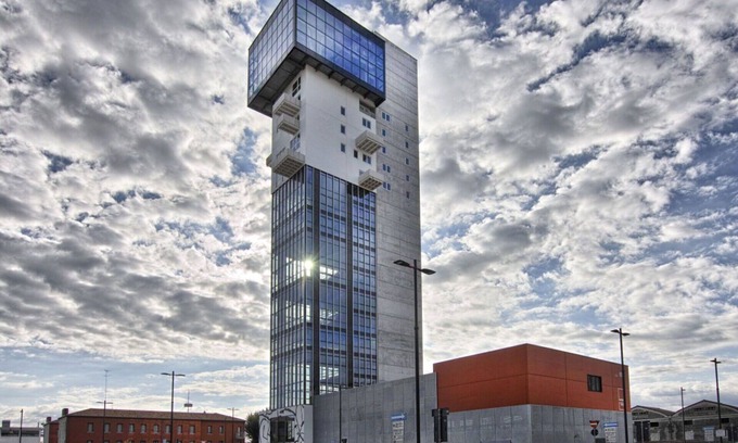 Mestre Apartment | Htm Tower - 1304 Executive Terrazza by Halldis