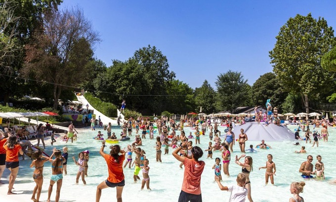 Valeggio sul Mincio RV Rental | hu Altomincio village