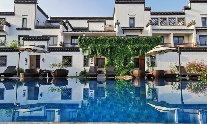 Huizhou District Bed & Breakfast | Huangshan Huizhou Creek Villa