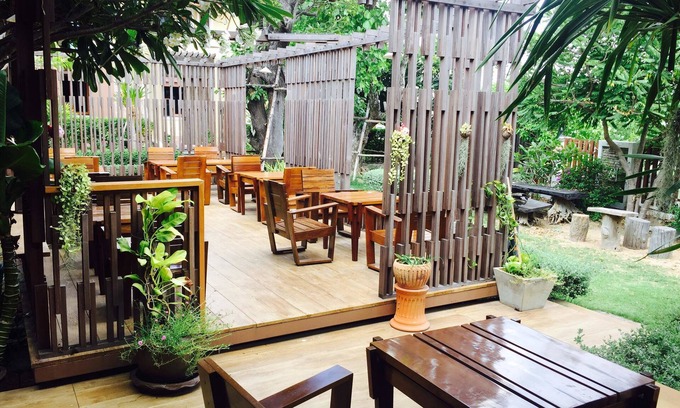 Nai Mueang Hotel | Huaymuang Apartment