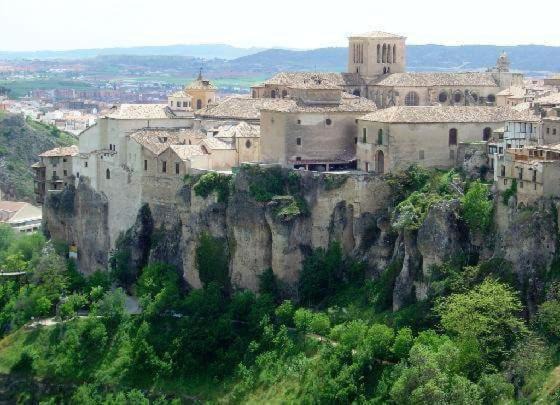 Cuenca Apartment | Huertas de la Alameda