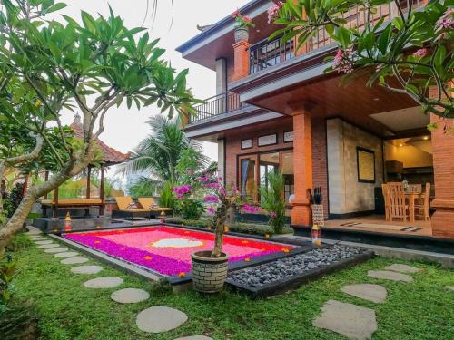 Pejeng Kawan Villa | Huge Modern Balinese Home with Panoramic Rice Views!