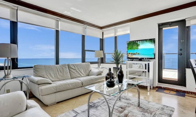 Mid Beach Apartment | Huge Terrace Oceanfront Condo/Beach Service/1502