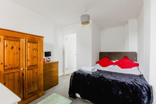 Withernsea Apartment | Hullidays - Withernsea Queen St Duplex Apt