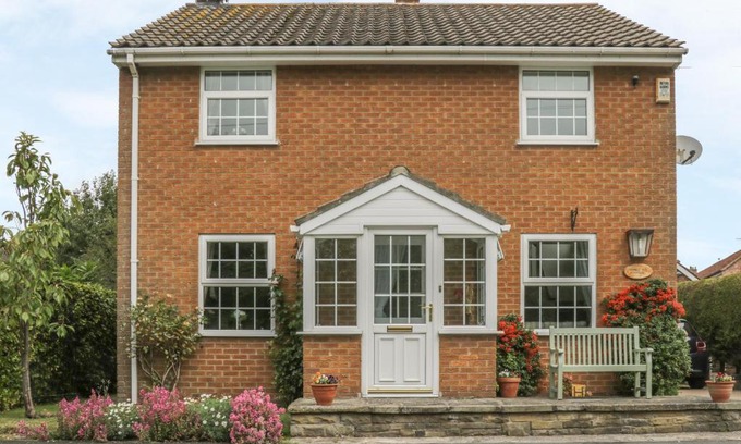 Wold Newton House | Humble Bee Cottage