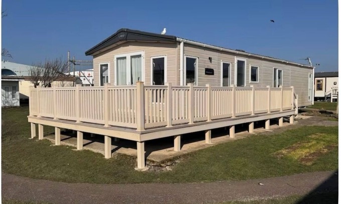 Bouvet Island Cabin | Hurleys Haven Mini Lodge At Camber (sleeps 8) Ashview 10