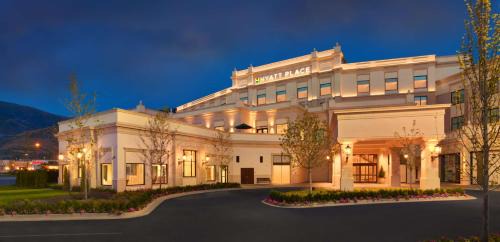 Farmington Hotel | Hyatt Place Salt Lake City Farmington Station Park