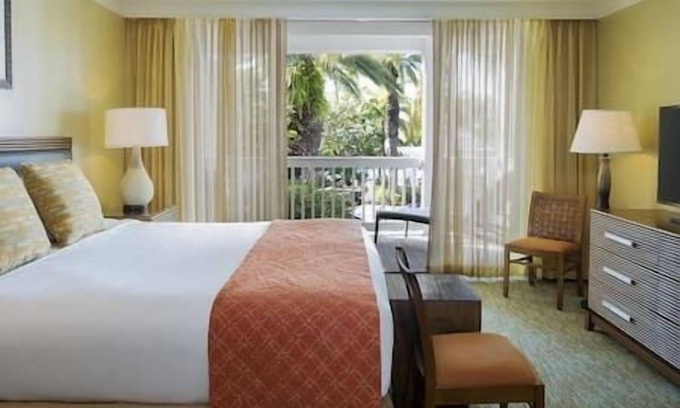 Truman Annex Resort | Hyatt Sunset Harbor Resort, Studio Unit, Pool