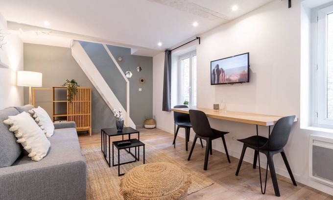 Lille Apartment | hypercentre/Gares - Duplex apartment