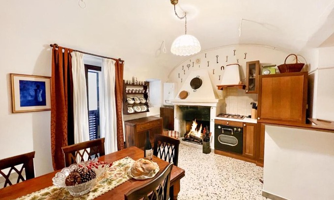 Pacentro Apartment | I Due Gradoni Stone House